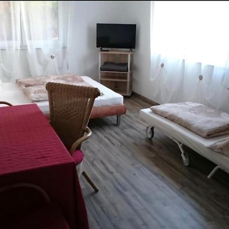 Apartamento Casa Helvetia Rheinhausen Exterior foto